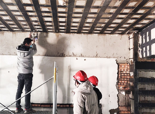 碳纤维布拉拔试验