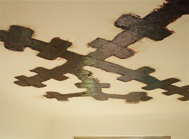 板裂缝粘贴碳纤维加固