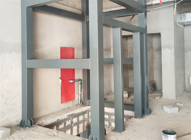 新增钢结构电梯框架