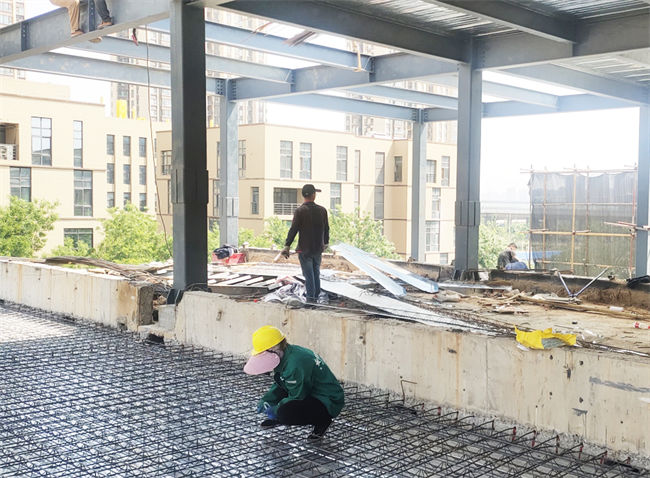 新增钢结构框架